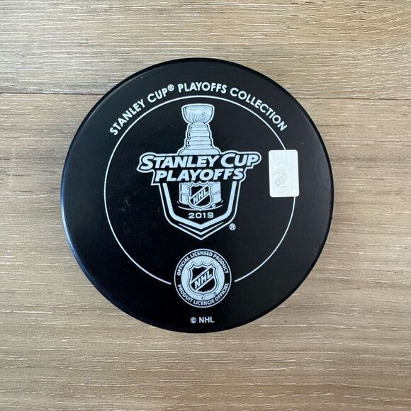NHL Stanley Cup Playoffs Hockey Puck 2019 Western Conference Sharks VS Blues - Picture 2 of 6
